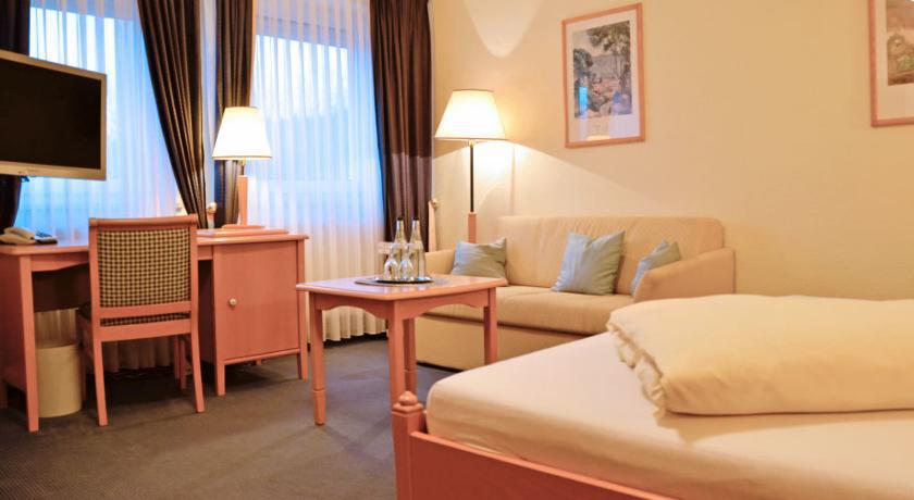 Hotel Gasthof Am Forsthof Edelsfeld Habitación foto